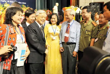 Đại hội lần thứ IX Hội Nhà báo Việt Nam: Người làm báo phải có bản lĩnh chính trị, trình độ và đạo đức nghề nghiệp