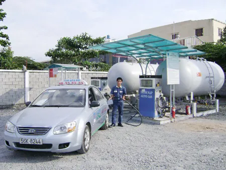 Nhìn từ đơn vị tiên phong - Taxi dầu khí