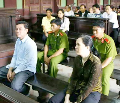 Lật lại vụ án “Con trai giết mẹ ở Vĩnh Long” -  Kịch bản nào là đúng?