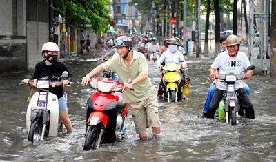 Tình trạng giảm ngập nước ở TPHCM: Chưa yên tâm