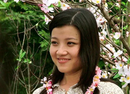 Hoa đào - vô hồn, giả tạo