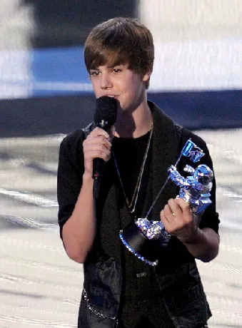 Giải MTV Video Music Awards 2010 - Lady Gaga thắng lớn ảnh 6