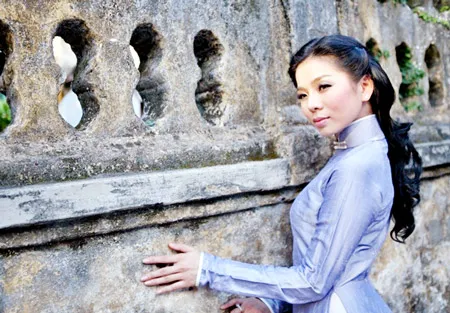 Ca sĩ dốc sức làm album