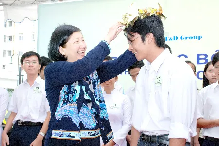 Kỷ niệm 5 năm thành lập Quỹ Hỗ trợ cộng đồng Lawrence S.Ting: Chung lòng, chung sức vì Việt Nam