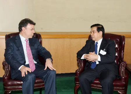 Chủ tịch nước Nguyễn Minh Triết tiếp Thủ tướng Đan Mạch, Tổng thống Colombia và Bộ trưởng Ngoại giao Cuba