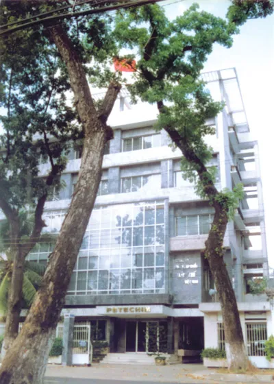 Petec tuổi 30 - Bước chuyển mình mạnh mẽ