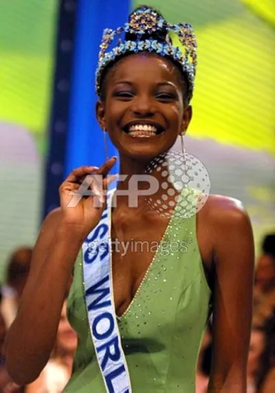 Top 15 Hoa hậu đẹp nhất trong lịch sử cuộc thi Hoa hậu Thế giới ảnh 11