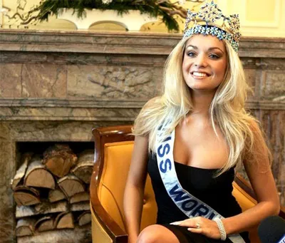 Top 15 Hoa hậu đẹp nhất trong lịch sử cuộc thi Hoa hậu Thế giới ảnh 13