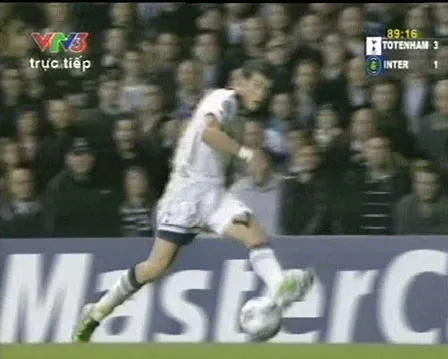 Lượt trận thứ 4 bảng A - Champions League 2010-2011: Tottenham - Inter Milan 3 - 1 ảnh 2