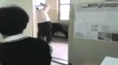 Hàn Quốc cấm dùng đòn roi với học sinh