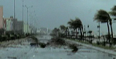 Nơi cơn lũ đi qua