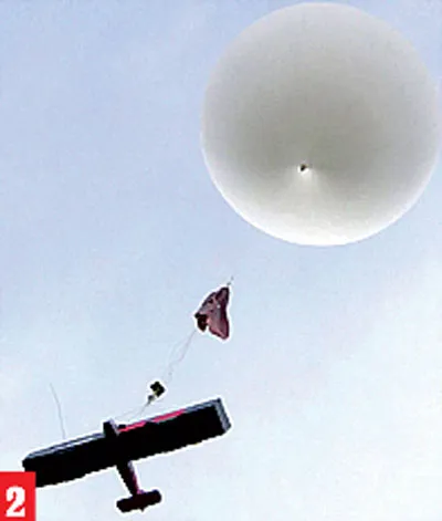 Máy bay bằng giấy