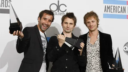 Giải America Music Awards 2010: Justin Bieber làm nên lịch sử ảnh 13