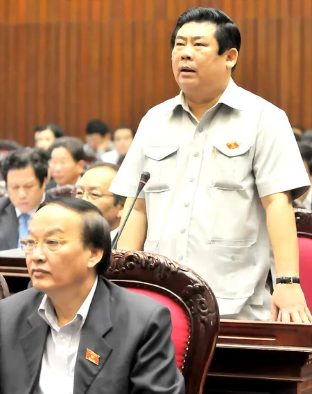 ĐB Vũ Hoàng Hà (Bình Định) chất vấn tại Quốc hội