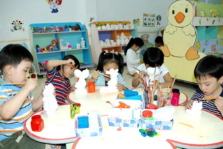 Nhà trẻ cho con em công nhân: Tại sao không?