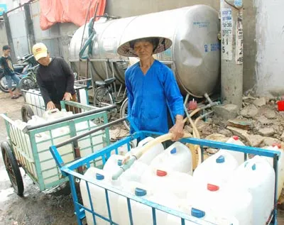 TP Hồ Chí Minh tìm địa chỉ trách nhiệm cho các bức xúc kéo dài