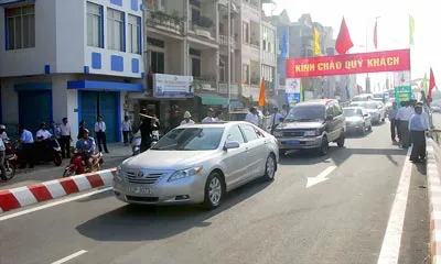 Thông xe cầu Thủ Thiêm nhánh N4 nối từ cầu chính và đường Ngô Tất Tố quận Bình Thạnh.