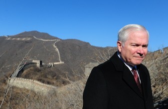 US Secretary of Defense Robert Gates visits the Great Wall at Mutianyu on the outskirts of Beiijng on January 12, 2011. AFP