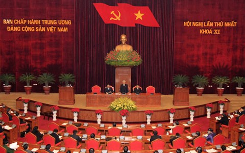 The new Party Central Committee’s Executive Board has its first meeting on January 18, 2011 to elect the new Party General Secretary. (Photo: Vietnam News Agency)