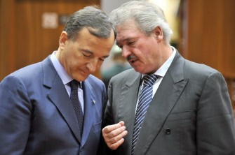 Italian Foreign Minister Franco Frattini (L) and Luxembourgian Foreign Minister Jean Asselborn talk before a General Affairs Council meeting on January 31, 2011 at EU headquarters in Brussels. AFP