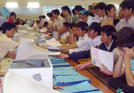 Thực hiện Nghị định 49 về miễn giảm học phí - Tiếp tục chờ vì... thiếu tiền