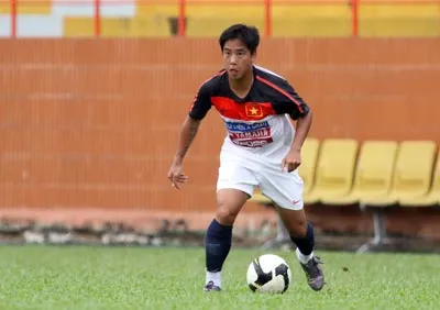 Cầu thủ Hoàng Danh Ngọc xin giảm án: V.Ninh Bình lên tiếng
