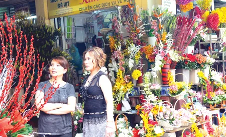 Những làng hoa ngày giáp tết ảnh 5