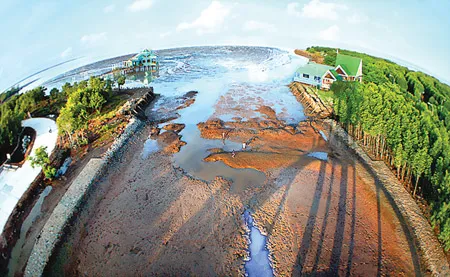 Khu du lịch Mũi Cà Mau.