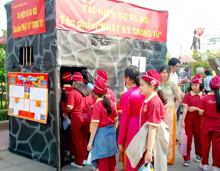 Thi vị Ngày thơ Việt Nam