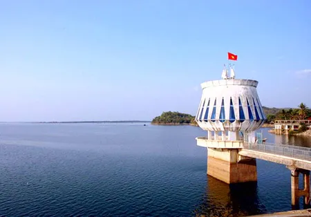 Hồ Dầu Tiếng: Tiết kiệm để đảm bảo nước cho TPHCM