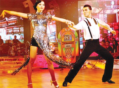 Actress Ngo Thanh Van wins the first prize of the Universe Dancing Contest for Artist in HCM City in 2010.