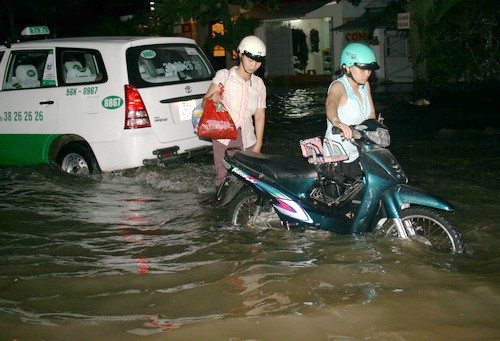 Floods caused by high tides plunged city streets in 2008.