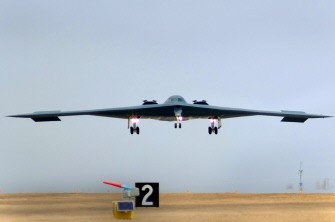 In this image released by the US Air Force March 20, 2011 shows one of three stealthy B-2 Spirit bombers returns to Whiteman Air Force Base, in Missouri from its mission March 20 in support of enforcing the Operation Odyssey Dawn no-fly zone over Libya. AFP