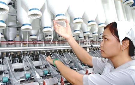 At a textile factory in Ho Chi Minh City (Photo: SGGP)