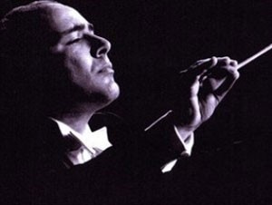 French conductor Gérard Akoka