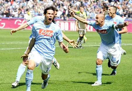 Bóng đá châu Âu cuối tuần: Cơ hội nào cho Napoli?