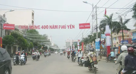 400 năm “đất phú trời yên”