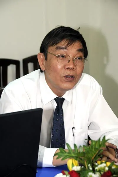 Thầy Nguyễn Hoài Chương - PGĐ Sở Giáo Dục và Đào Tạo TPHCM