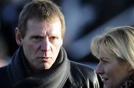 HLV Stuart Pearce.