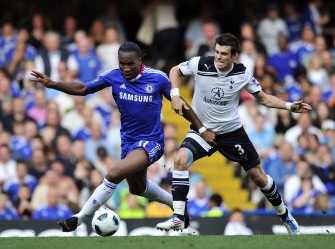 AFP - Chelsea's Ivorian striker Didier Drogba (L) vies with Tottenham Hotspur's Welsh defender Gareth Bale (R) during their game