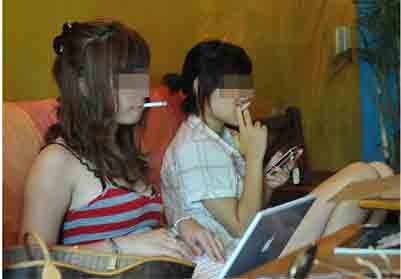 More young female smokers in Vietnam