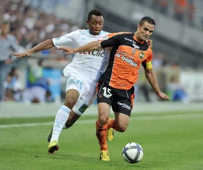 LORIENT (7) - MARSEILLE (2): Quá khứ và hiện tại