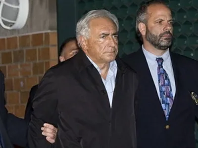 Tổng Giám đốc IMF từ chức