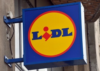 AFP - A picture taken on June 16, 2011 in the northern French town of Lille, shows the logo of discount supermarket LIDL.