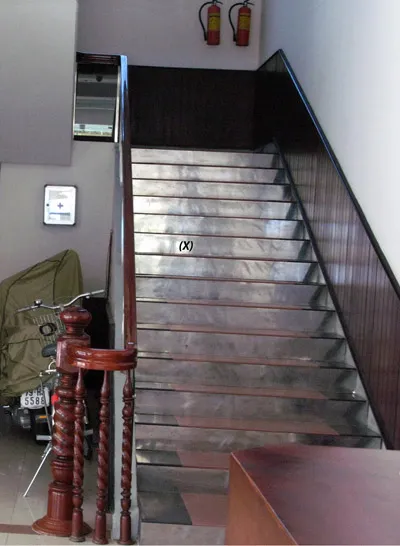 Trung vệ Phạm Hùng Dũng bị đâm trọng thương ảnh 3