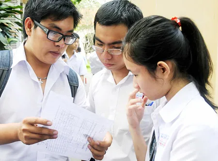Ngày thi thứ 2 tốt nghiệp THPT - Đề dễ