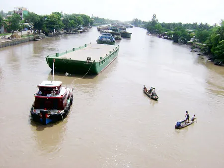 Hung thần trên sông