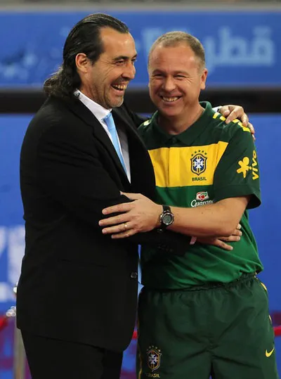 Mano MENEZES: “Argentina mới là ứng cử viên vô địch