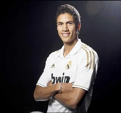Varane ra mắt Real Madrid - Lại một niềm hy vọng