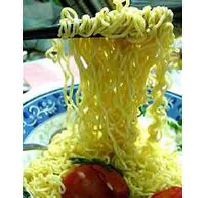 Vietnam assurest the food coloring additive E102 is safe to use in cooking foods, within permissible limits